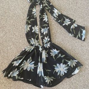 Lulu’s Chiffon Floral Romper